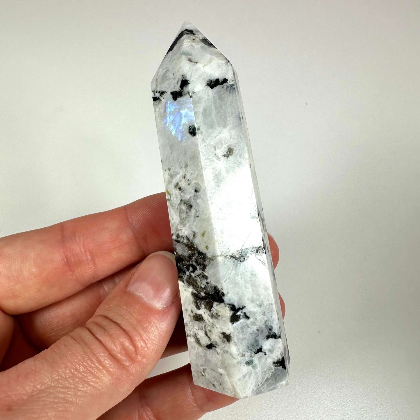 Regnbue Månesten tårn