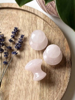Rosenkvarts figurer