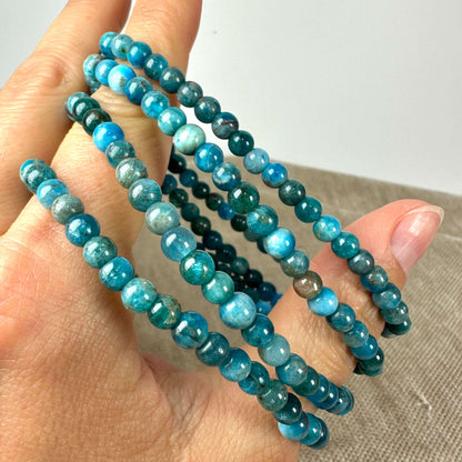 Blå Apatit armbånd