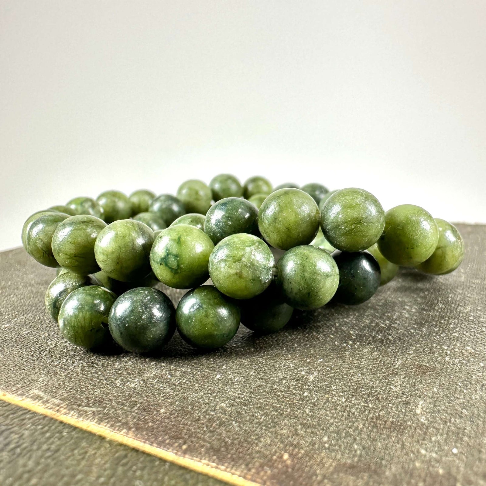 Canadisk jade armbånd 8mm