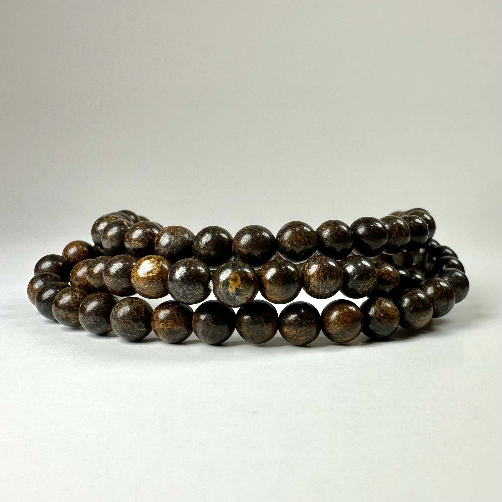 Bronzit armbånd