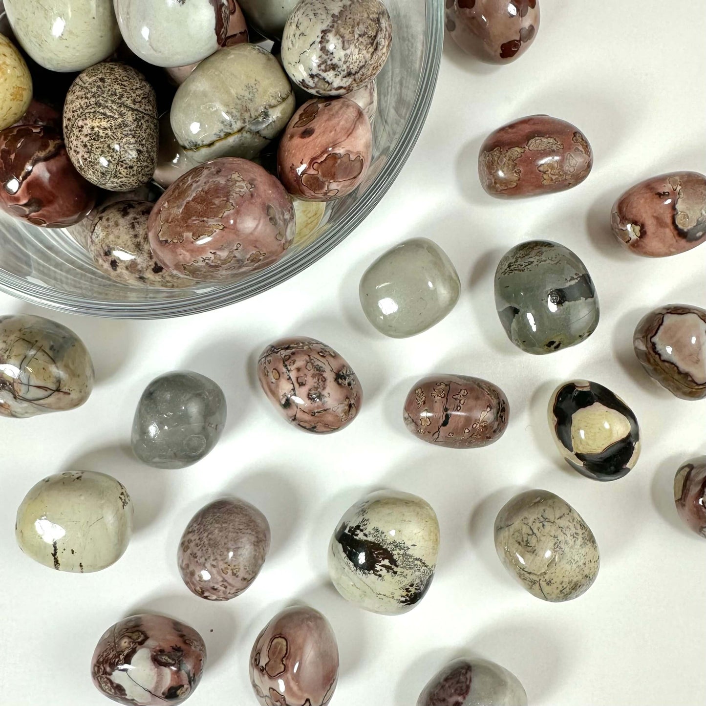 Jaspis vandfald lommesten