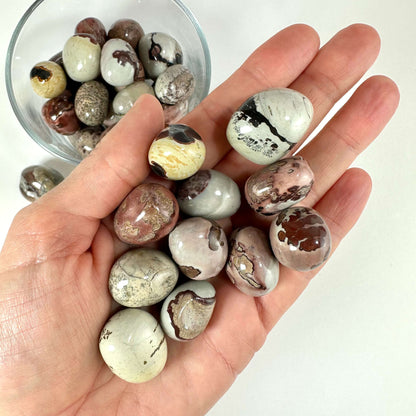 Jaspis vandfald lommesten