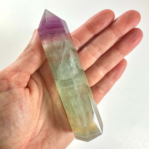 Regnbue Fluorit tårn Nr 3
