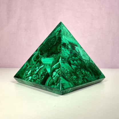 Malakit pyramide