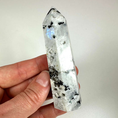 Regnbue Månesten tårn