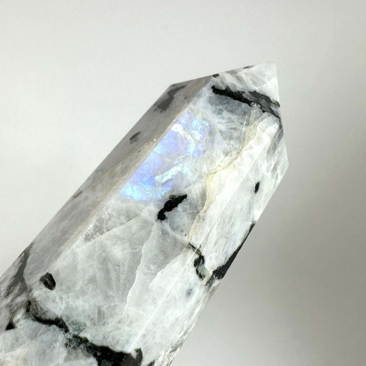 Regnbue Månesten tårn