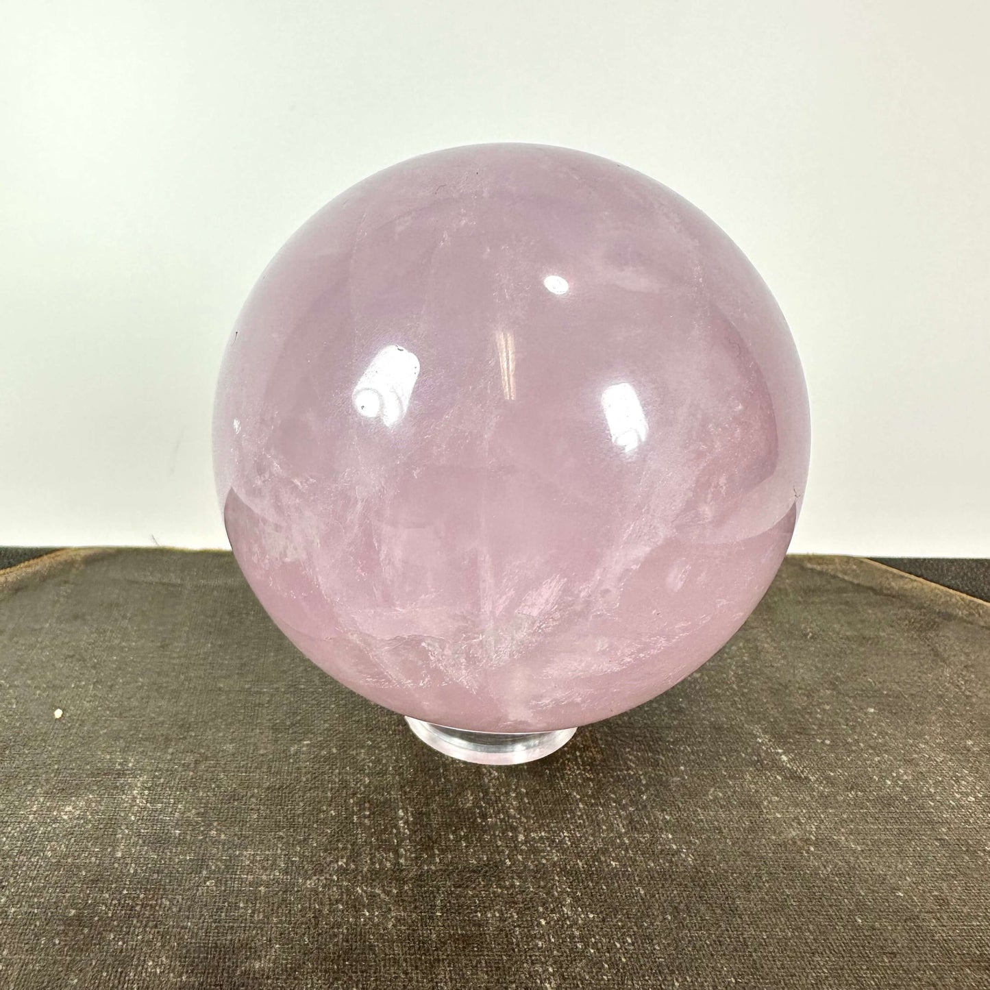 Rosenkvarts kugle nr 3