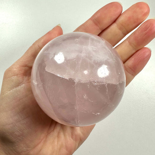Rosenkvarts kugle nr 4