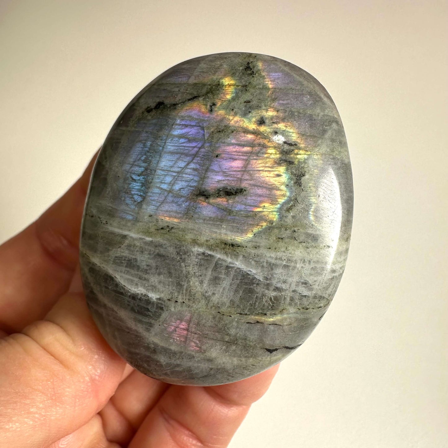 Labradorit sunset palmstone nr 1