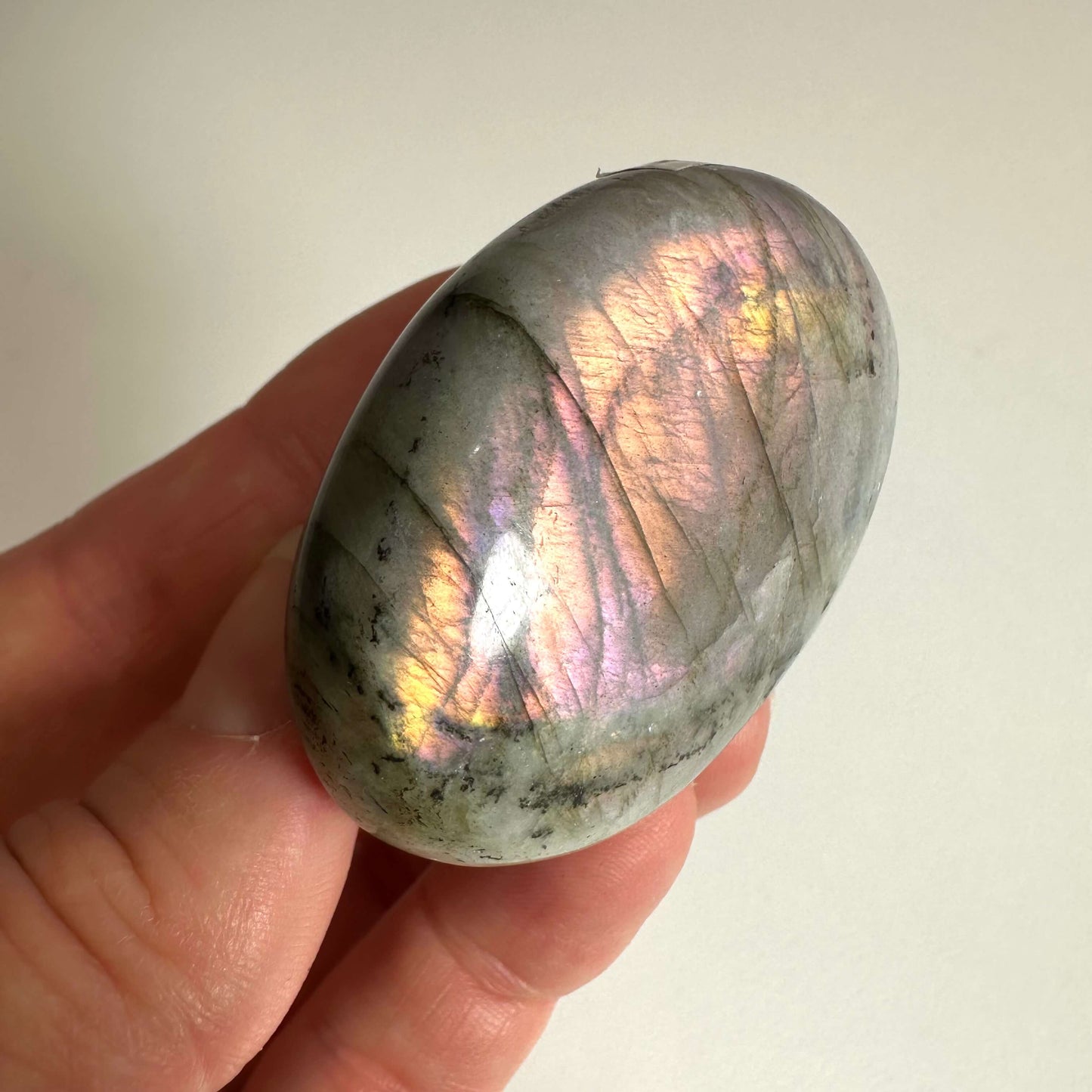 Labradorit sunset palmstone nr 3