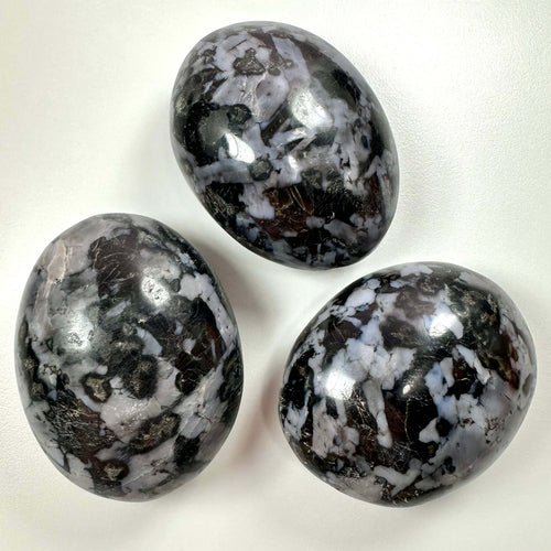 Gabbro palmstone