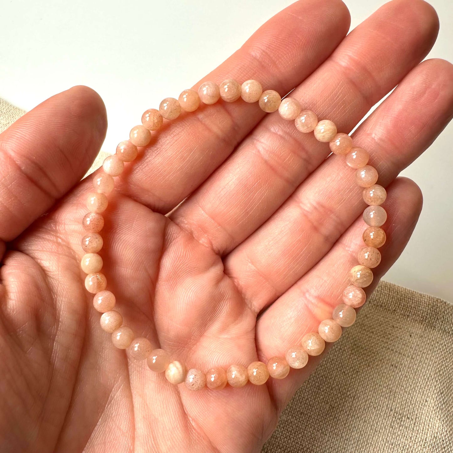 Fersken Månesten armbånd