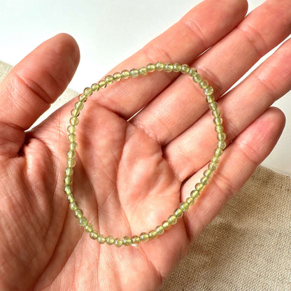 Prehnit armbånd, 3mm