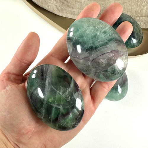 Regnbuefluorit palmstone