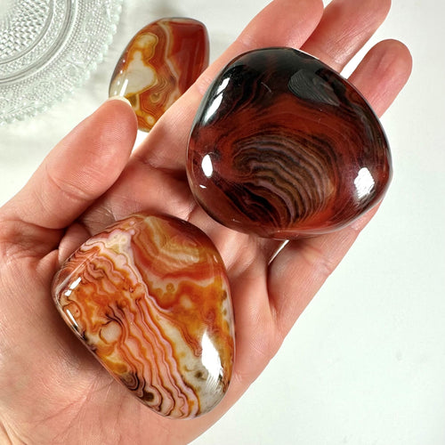 Sardonyx palmstone