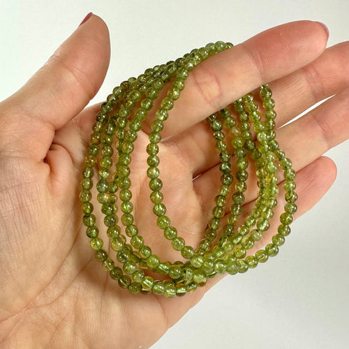 Peridot armbånd