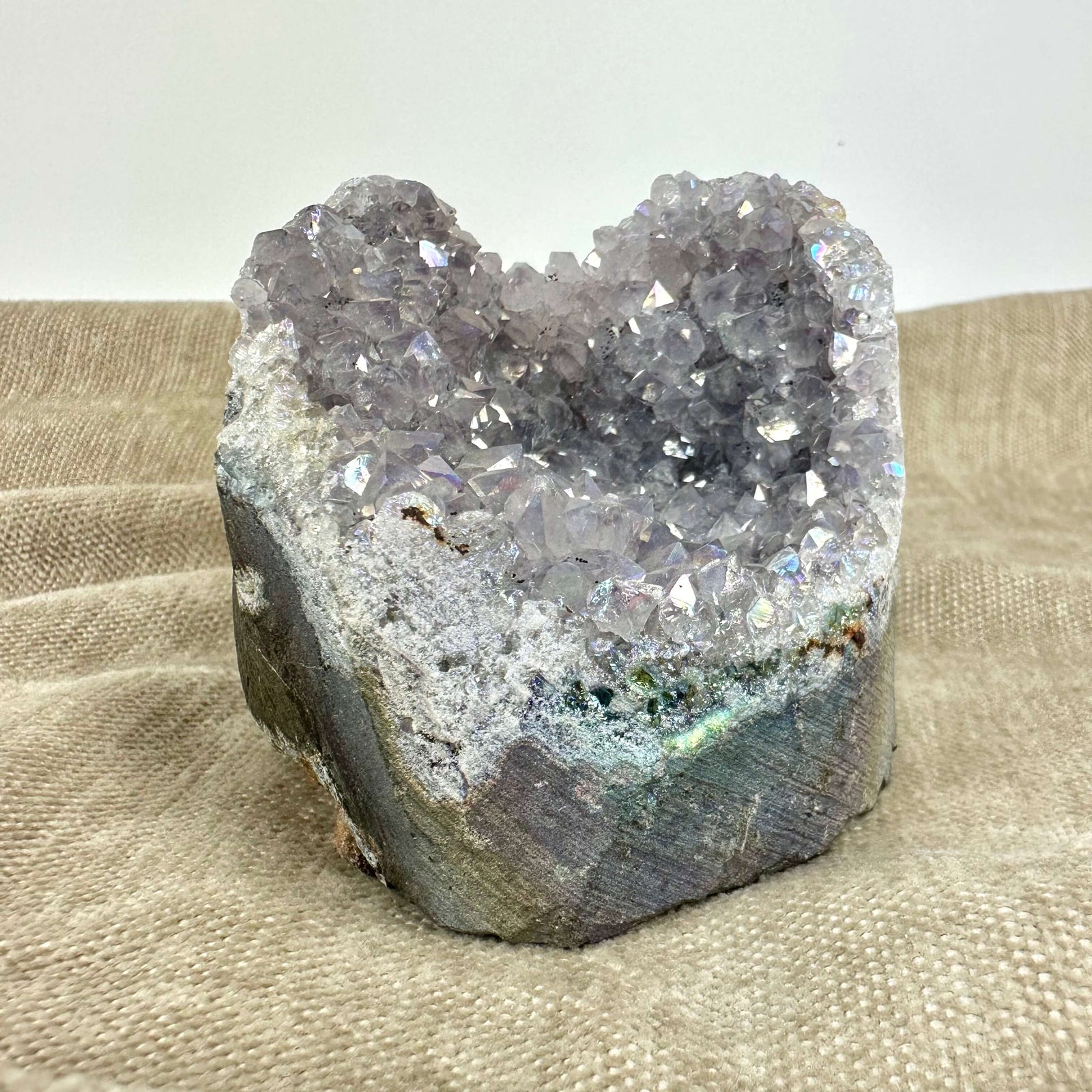 Ametyst aura geode