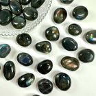 Labradorit lommesten