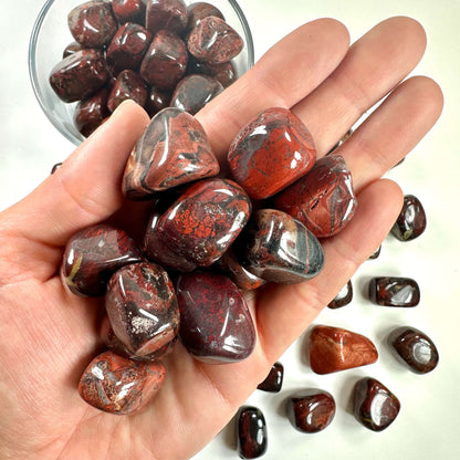 Jaspis breccie lommesten