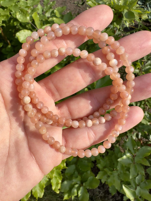 Fersken Månesten armbånd