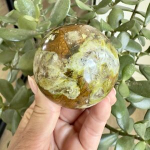 grøn opal kugle